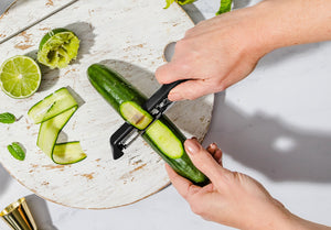 Sharple: Self-Sharpening Vegetable Peeler - Erin Chase Store