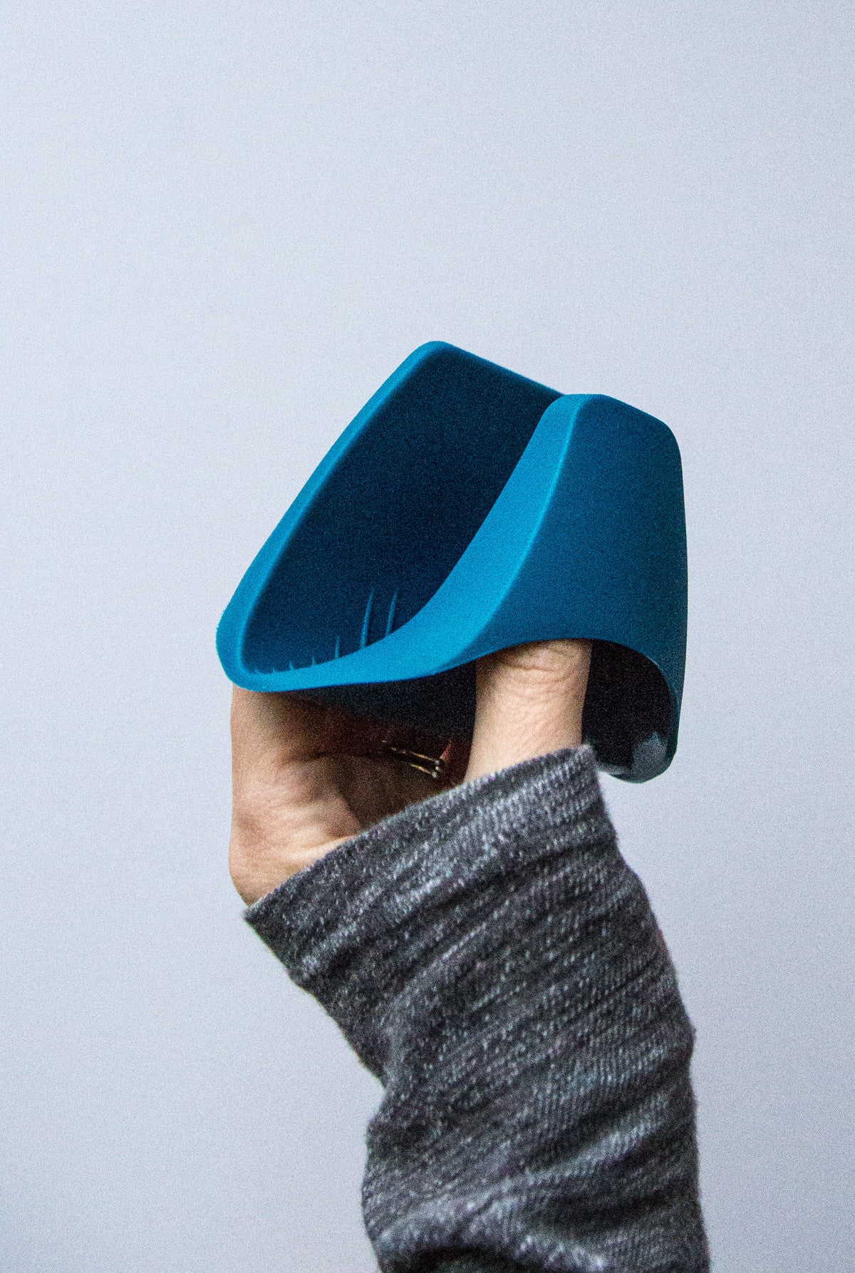 Silicone Pinch Oven Mitts {Set of 4} - Erin Chase Store