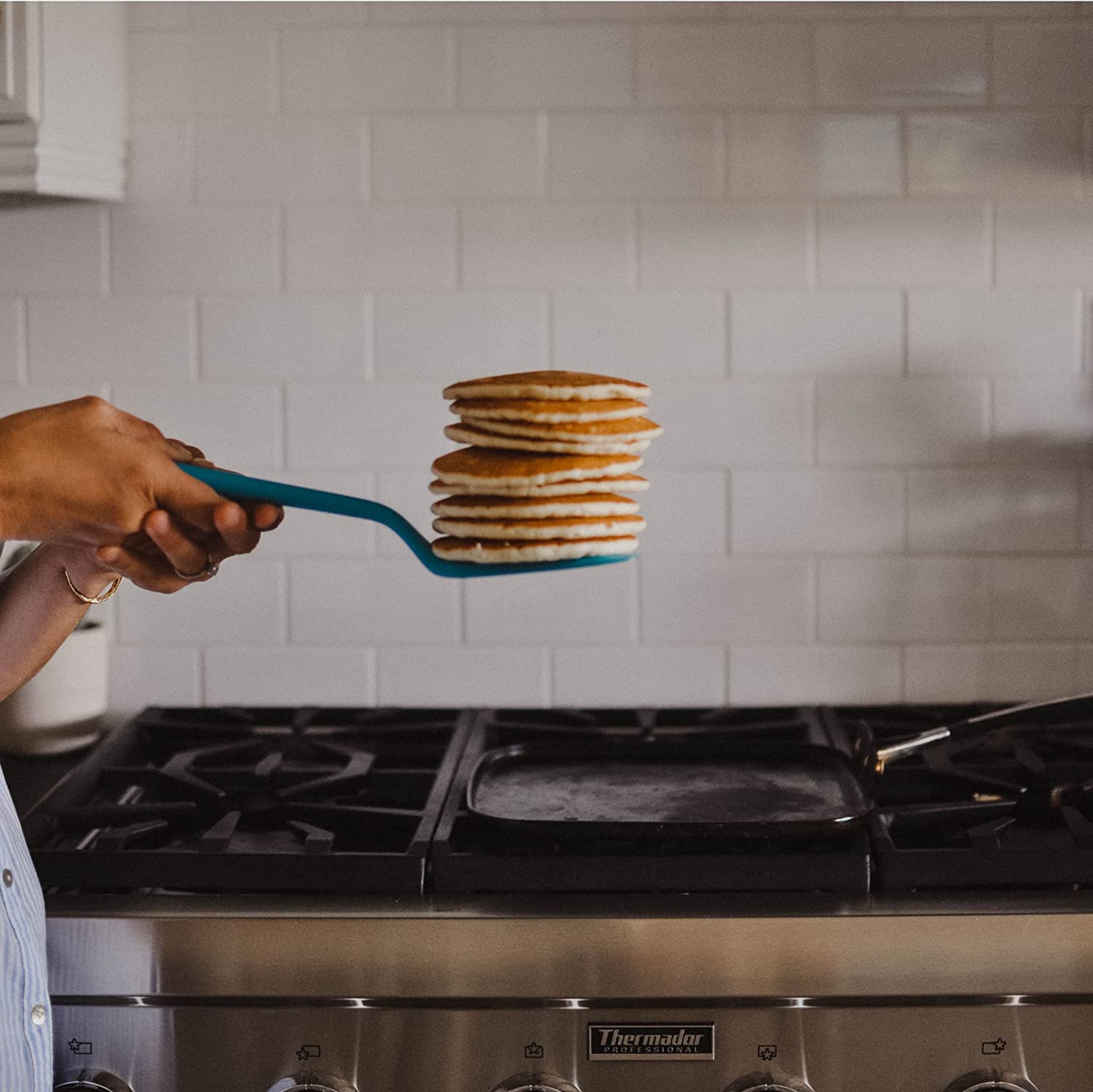 FLIP - Silicone Spatula + Turner - Erin Chase Store
